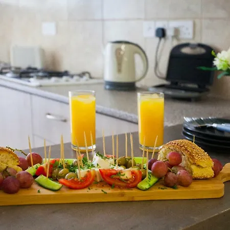 Promenade Town Apt. Superhost Services *